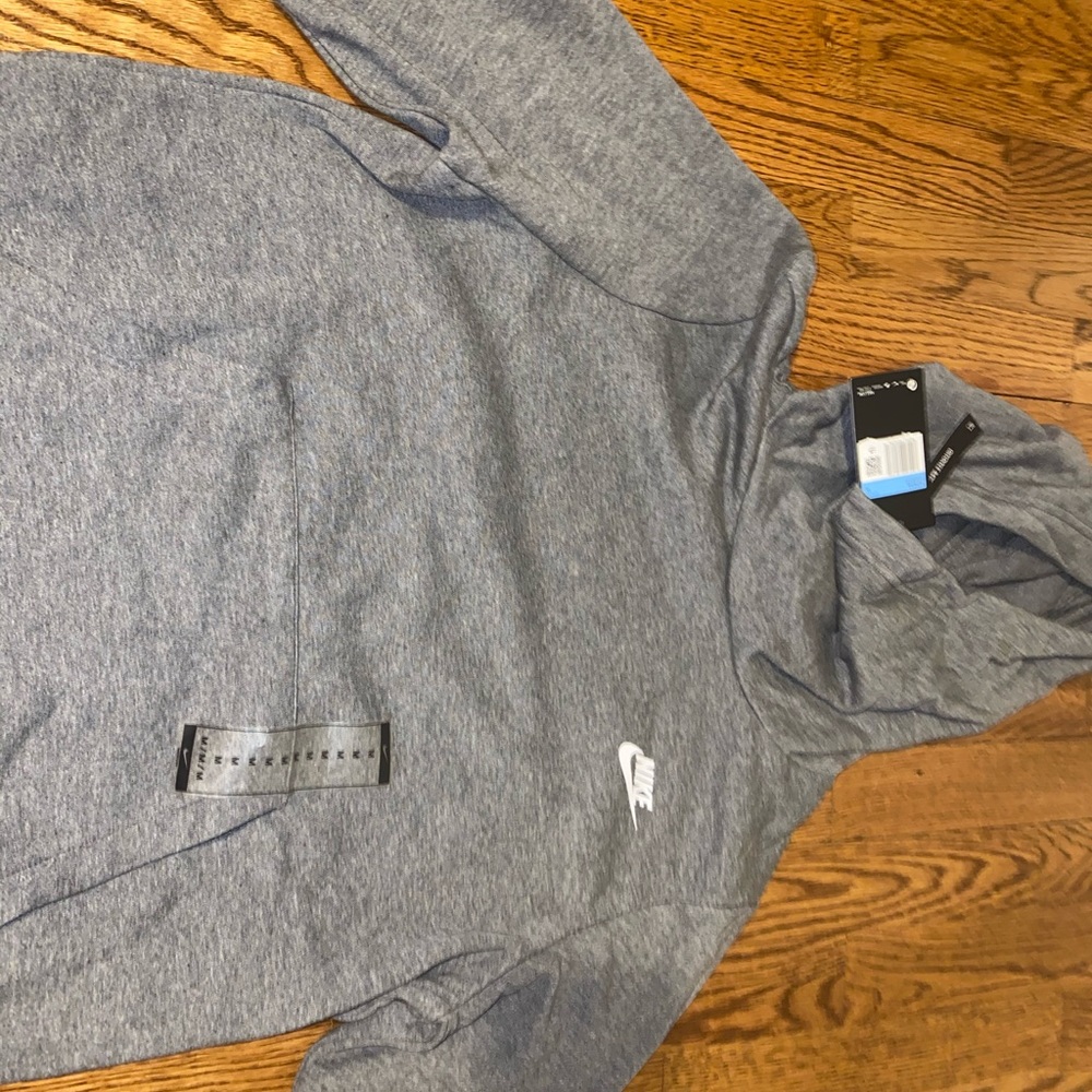 Women’s Nike Sweatshirt New with Tags